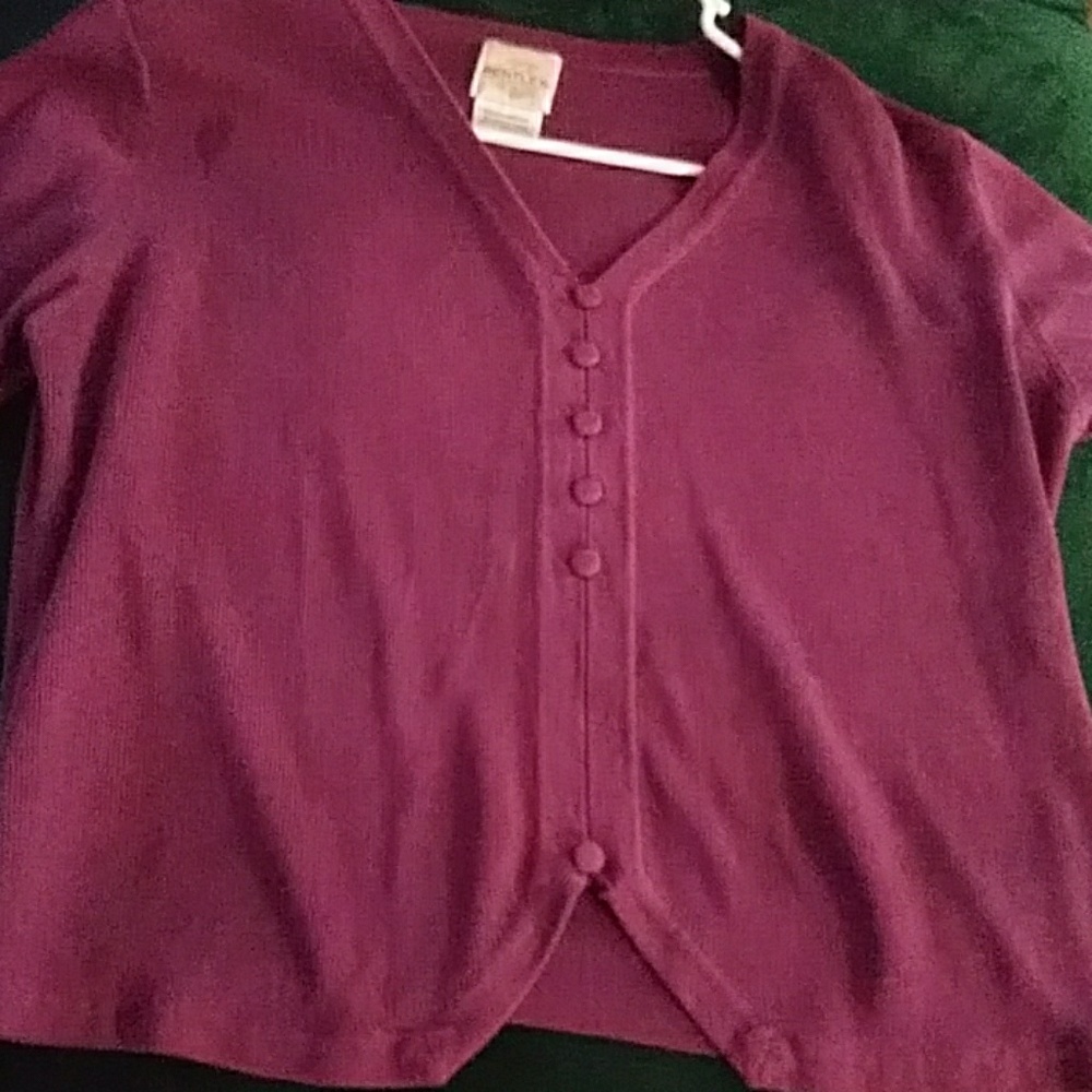 Women's cropped sweater